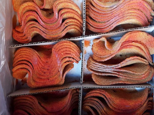 Арахис со вкусом сыра с чесноком: Ресторанные гренки с паприкой