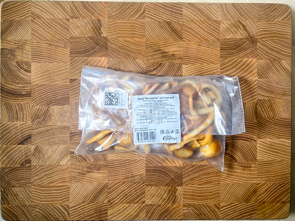 Сыр 150 гр ГОРНЫЙ СЫРОВАР (Ассорти копчёный) в Невтекамске