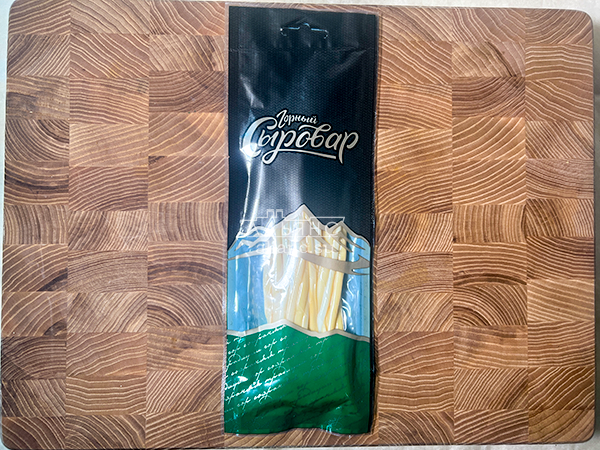 Сыр 60 гр ГОРНЫЙ СЫРОВАР (Нити копчёные) в Невтекамске